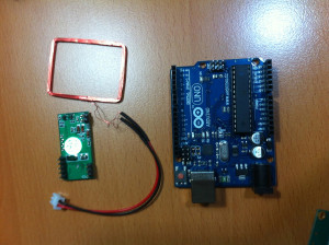 Lector RFID RDM6300 econòmic amb Arduino